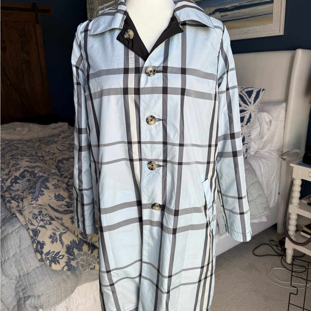 Rainrap reversible women’s trench coat size small